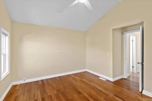 697 Ocean View Avenue, Encinitas, CA 92024