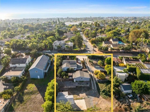 697 Ocean View Avenue, Encinitas, CA 92024