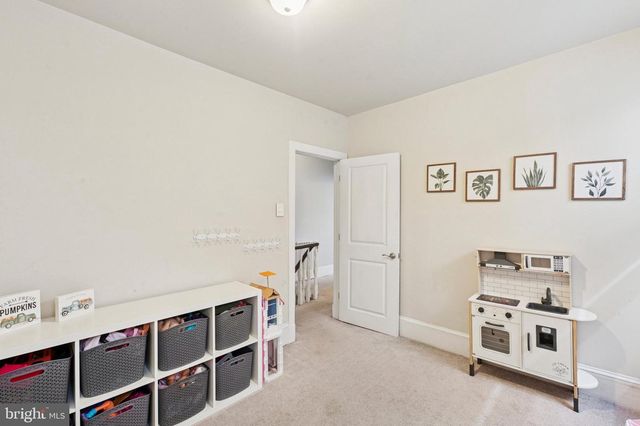 3404 HENRY AVE, Philadelphia, PA 19129