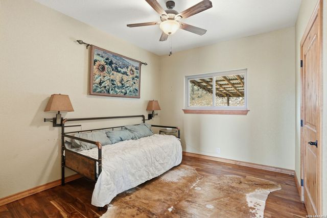 232 Doe Run, Pipe Creek, TX 78063