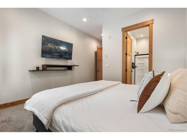 72 Meadow Creek Ln F102, Fraser, CO 80442