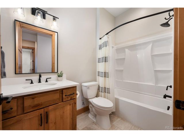 72 Meadow Creek Ln F102, Fraser, CO 80442