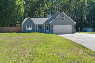 1768 Floye Drive, Loganville, GA 30052