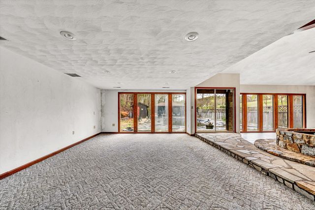 1305 FOOTHILLS RD, Callaway, VA 24067