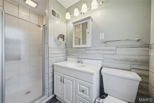 25 Saint Benedict Lane, Florissant, MO 63033