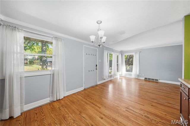 25 Saint Benedict Lane, Florissant, MO 63033