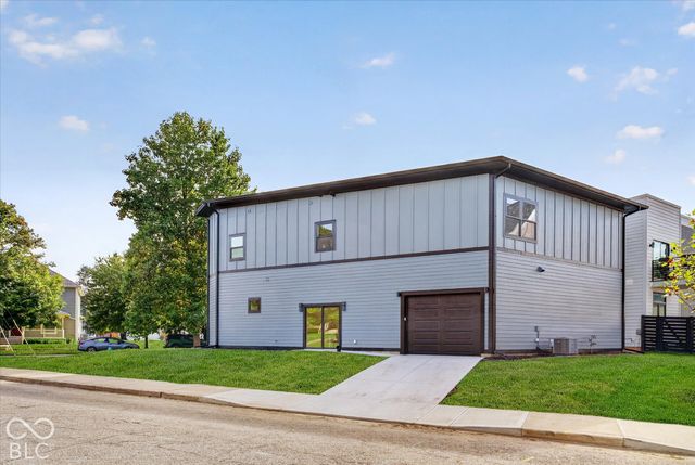 2620 Broadway Street, Indianapolis, IN 46205
