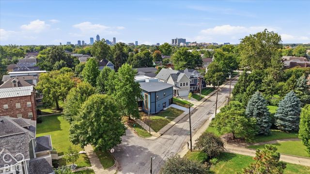2620 Broadway Street, Indianapolis, IN 46205