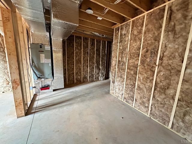 11286 Leesville Road, Evington, VA 24550