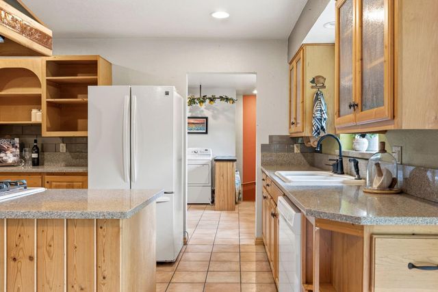 9340 Mosquito Rd, Placerville, CA 95667