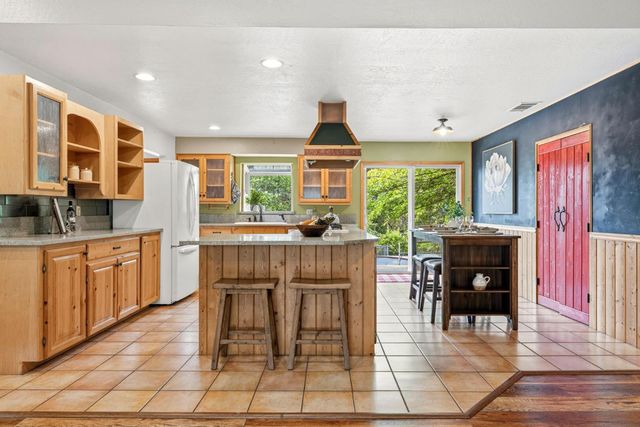 9340 Mosquito Rd, Placerville, CA 95667