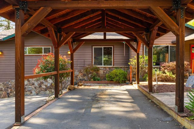 9340 Mosquito Rd, Placerville, CA 95667