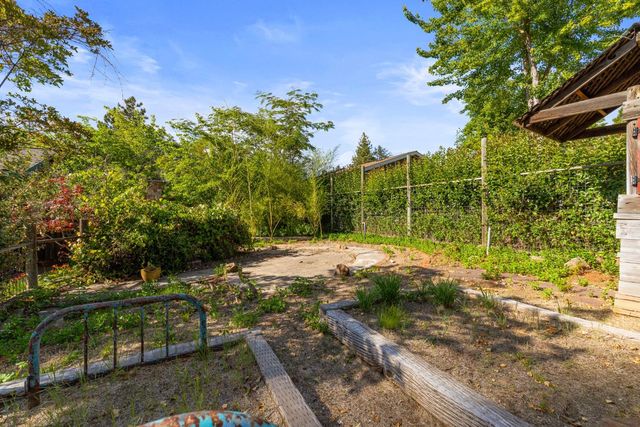 9340 Mosquito Rd, Placerville, CA 95667
