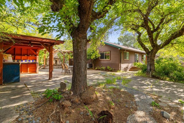 9340 Mosquito Rd, Placerville, CA 95667
