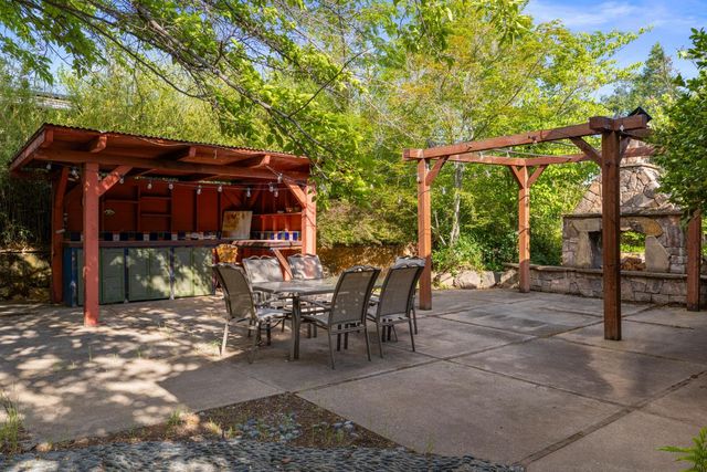 9340 Mosquito Rd, Placerville, CA 95667