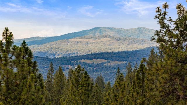 9340 Mosquito Rd, Placerville, CA 95667