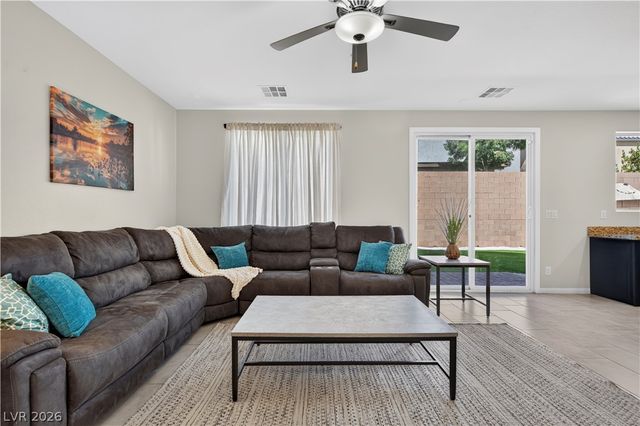 325 Breve Court, Las Vegas, NV 89145
