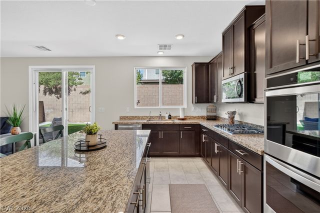 325 Breve Court, Las Vegas, NV 89145