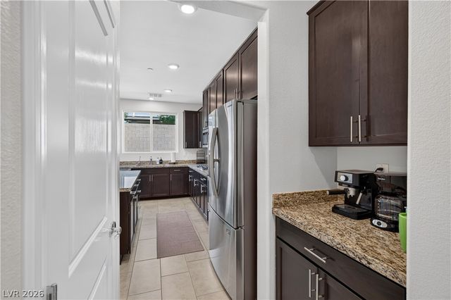 325 Breve Court, Las Vegas, NV 89145