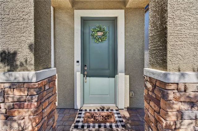 325 Breve Court, Las Vegas, NV 89145