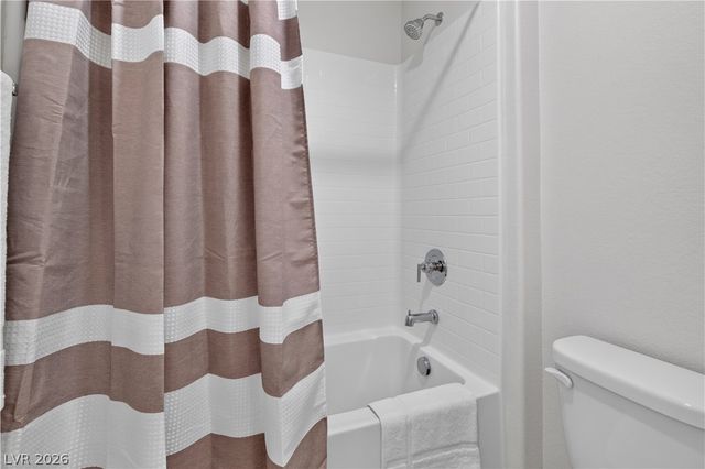 325 Breve Court, Las Vegas, NV 89145
