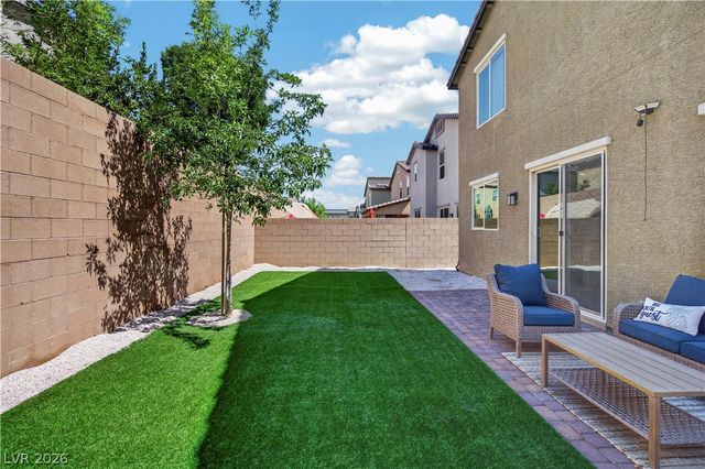 325 Breve Court, Las Vegas, NV 89145