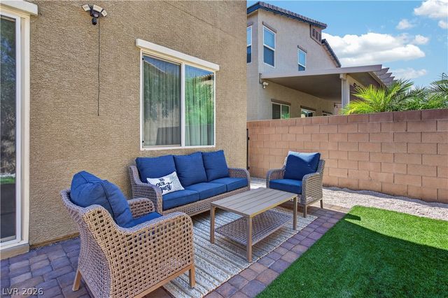 325 Breve Court, Las Vegas, NV 89145