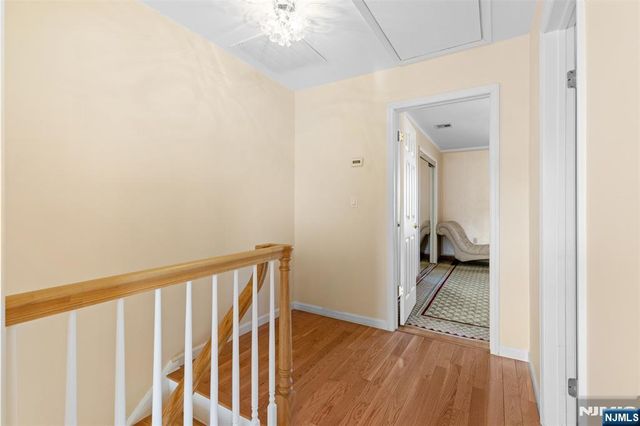 33 Ingraffia Drive, Elmwood Park, NJ 07407
