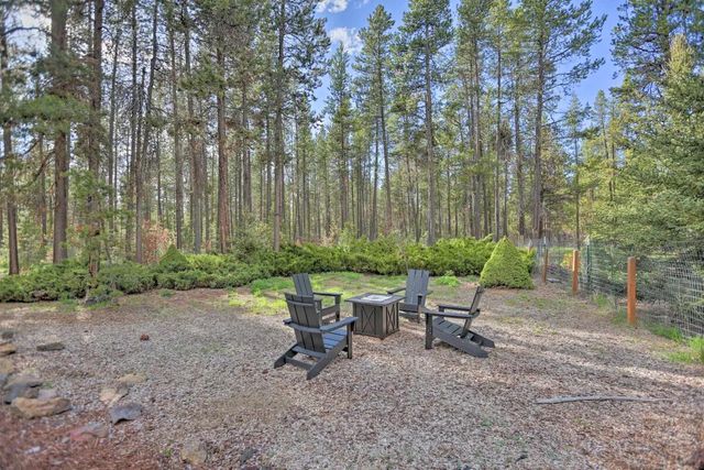 17376 Lively Lane, Bend, OR 97707