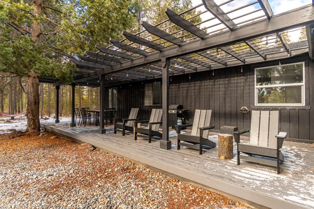 17376 Lively Lane, Bend, OR 97707