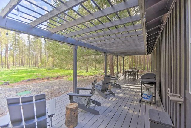 17376 Lively Lane, Bend, OR 97707