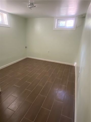 40 AMHERT Avenue, Pawtucket, RI 02860