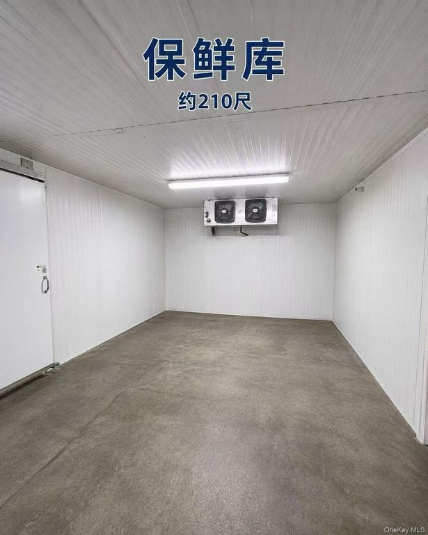 23-01 Borden Avenue, Long Island City, NY 11101 — photo 3