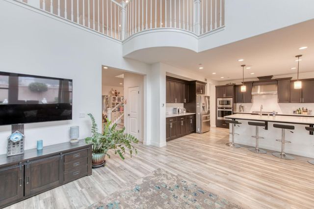 4407 N Casey Avenue, Fresno, CA 93723