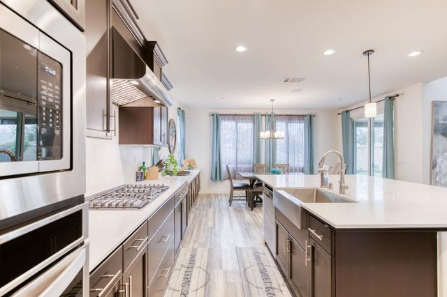 4407 N Casey Avenue, Fresno, CA 93723