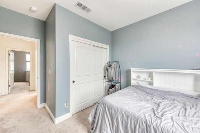 4407 N Casey Avenue, Fresno, CA 93723