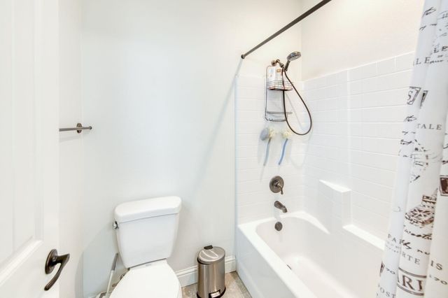 4407 N Casey Avenue, Fresno, CA 93723