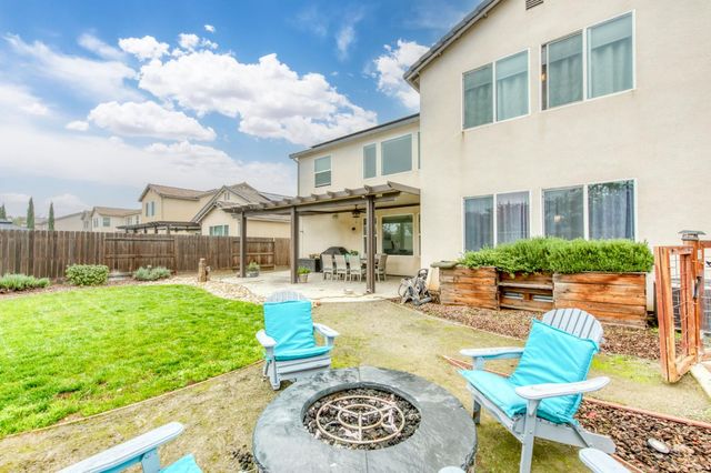 4407 N Casey Avenue, Fresno, CA 93723