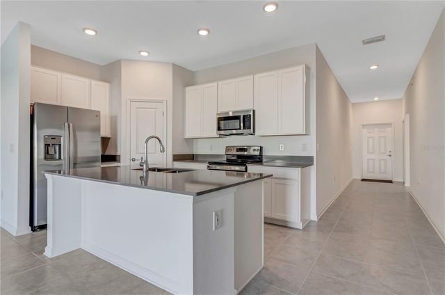 865 CITRUS RESERVE BOULEVARD, Davenport, FL 33837