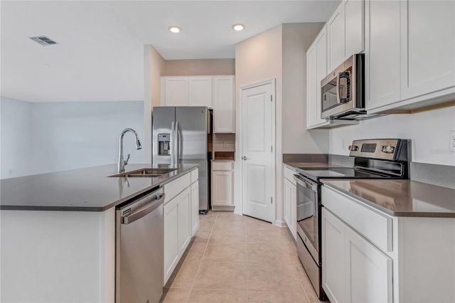 865 CITRUS RESERVE BOULEVARD, Davenport, FL 33837