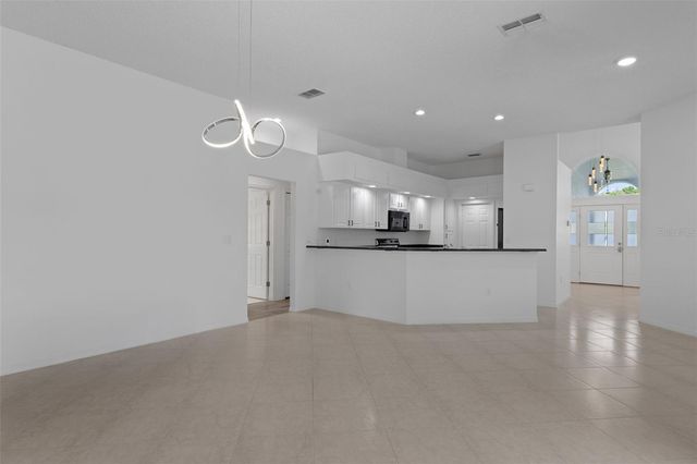 199 N CRYSTAL MEADOW PATH, Lecanto, FL 34461