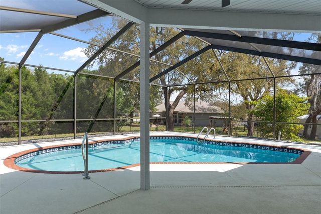 199 N CRYSTAL MEADOW PATH, Lecanto, FL 34461