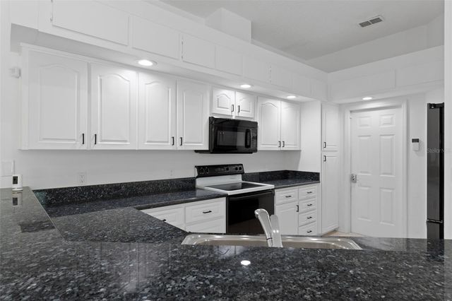 199 N CRYSTAL MEADOW PATH, Lecanto, FL 34461