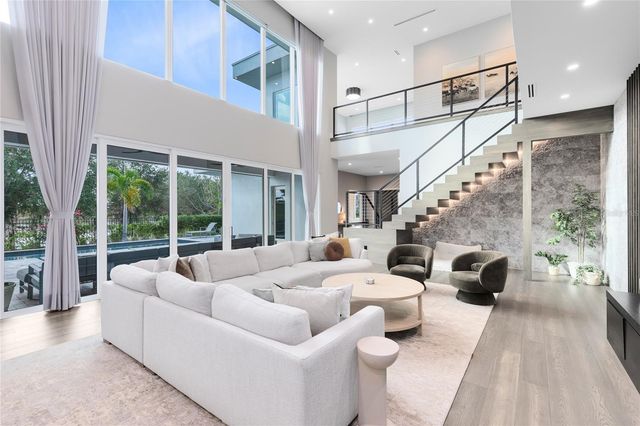 9392 DUGARD COURT, Orlando, FL 32827