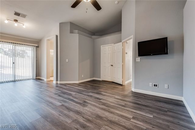 118 Mint Orchard Drive, Henderson, NV 89002