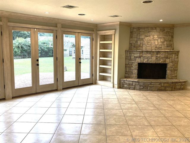 4107 E 47th Place, Tulsa, OK 74135
