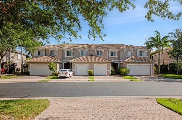 9967 Chiana CIR, Fort Myers, FL 33905