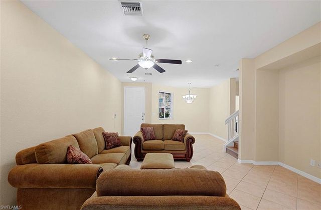 9967 Chiana CIR, Fort Myers, FL 33905