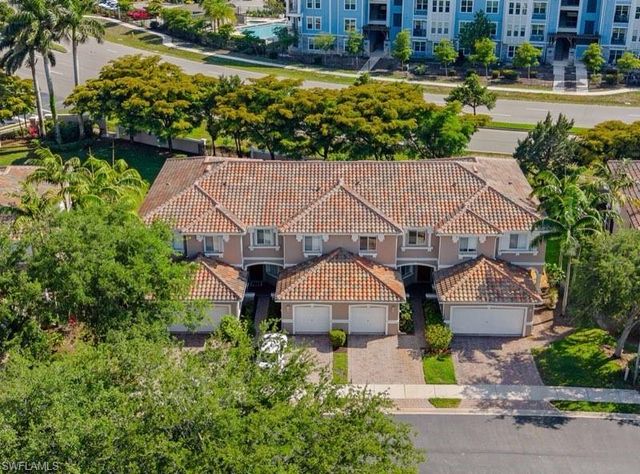 9967 Chiana CIR, Fort Myers, FL 33905