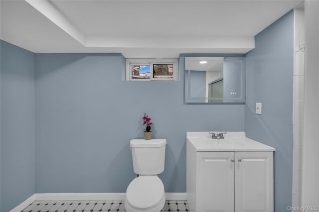 585 Elwood Road, East Northport, NY 11731